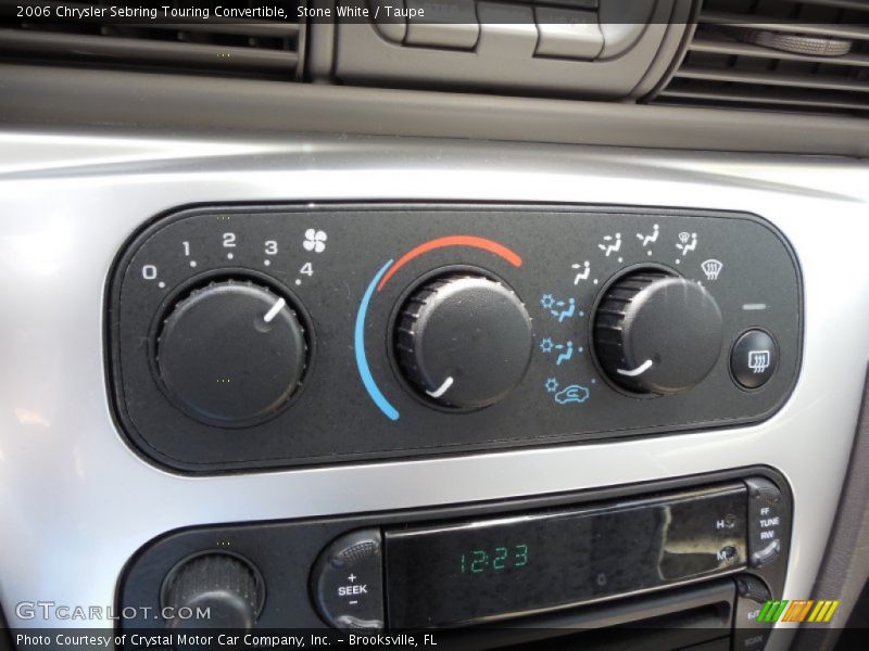 Controls of 2006 Sebring Touring Convertible