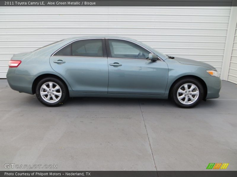Aloe Green Metallic / Bisque 2011 Toyota Camry LE