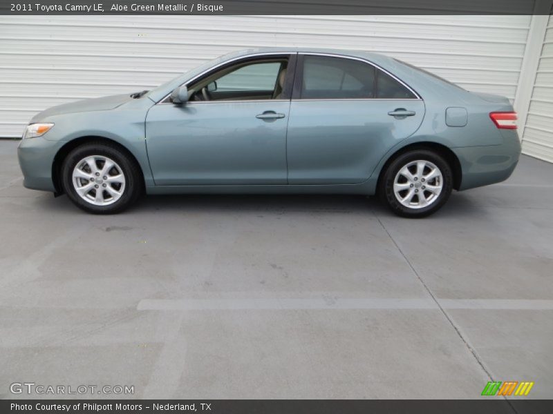 Aloe Green Metallic / Bisque 2011 Toyota Camry LE
