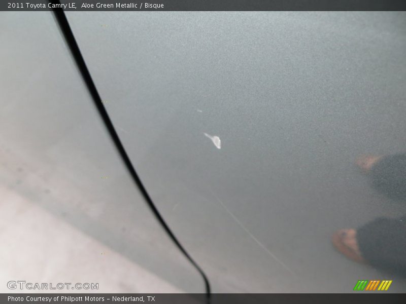 Aloe Green Metallic / Bisque 2011 Toyota Camry LE