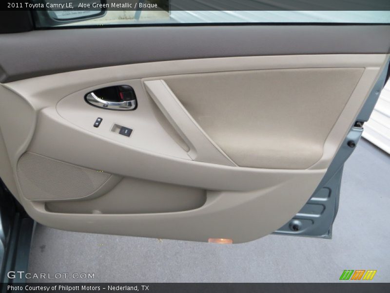 Aloe Green Metallic / Bisque 2011 Toyota Camry LE