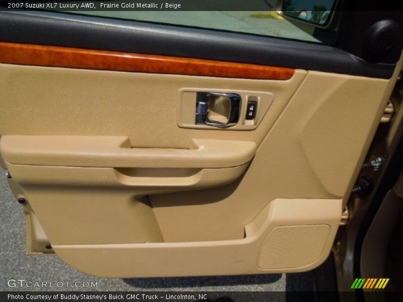 Prairie Gold Metallic / Beige 2007 Suzuki XL7 Luxury AWD