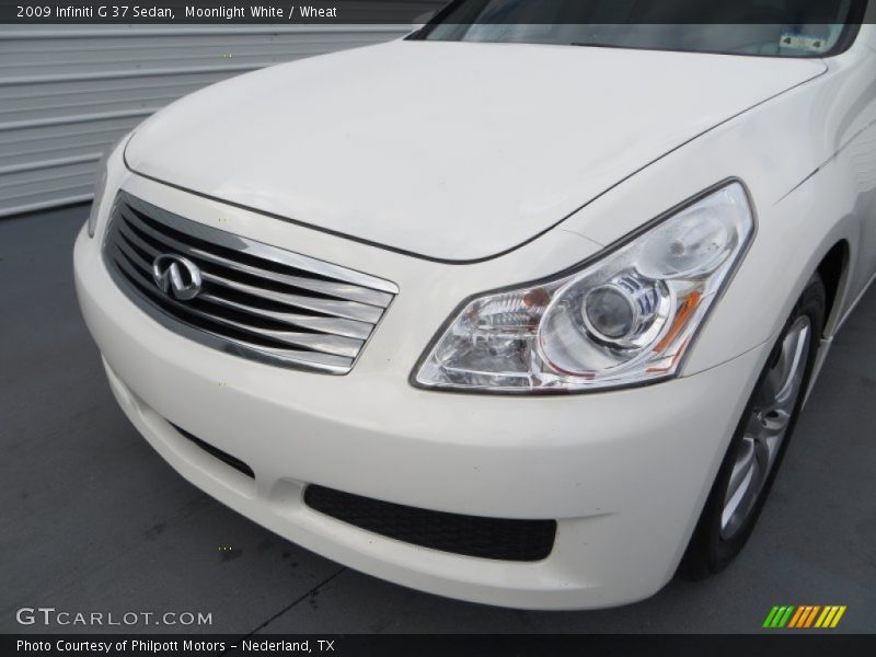 Moonlight White / Wheat 2009 Infiniti G 37 Sedan