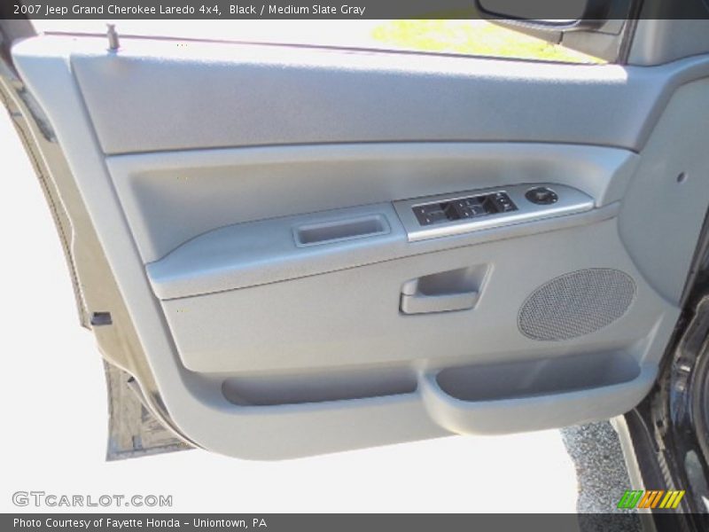 Black / Medium Slate Gray 2007 Jeep Grand Cherokee Laredo 4x4