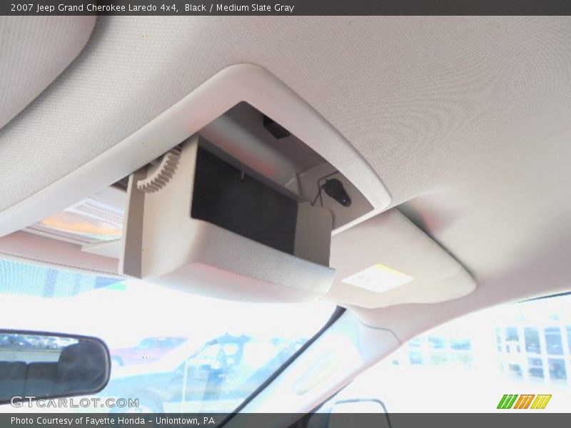 Black / Medium Slate Gray 2007 Jeep Grand Cherokee Laredo 4x4