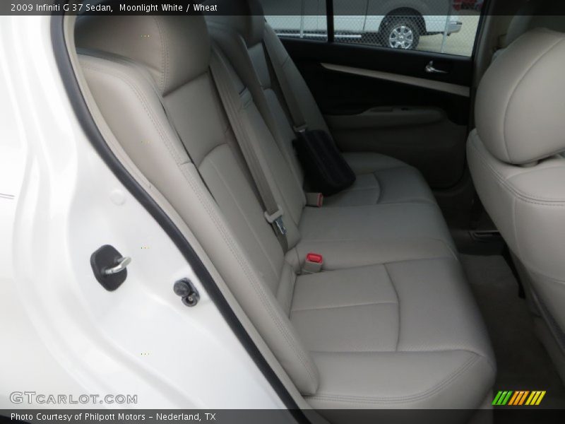 Moonlight White / Wheat 2009 Infiniti G 37 Sedan
