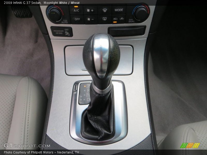 Moonlight White / Wheat 2009 Infiniti G 37 Sedan