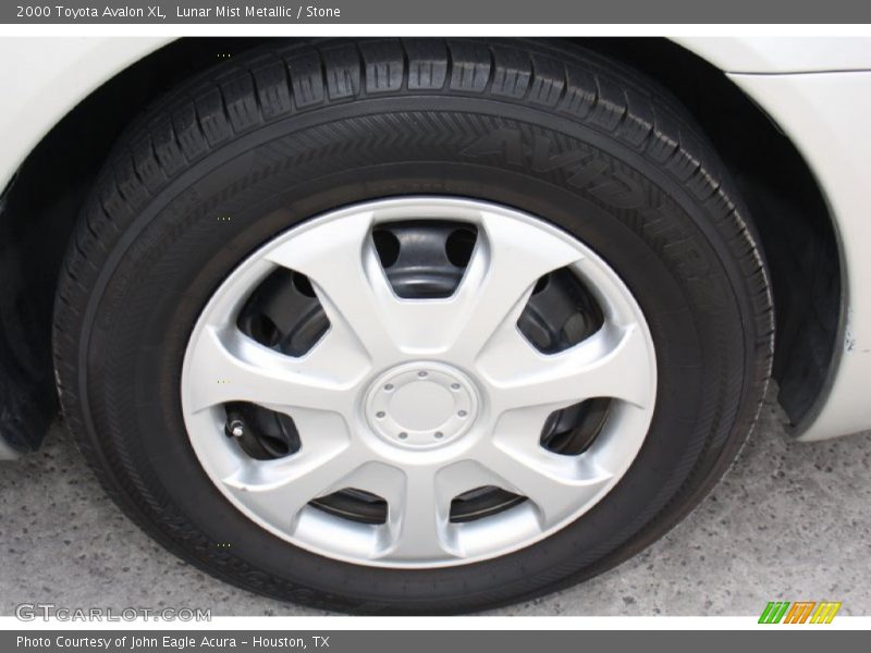 Lunar Mist Metallic / Stone 2000 Toyota Avalon XL
