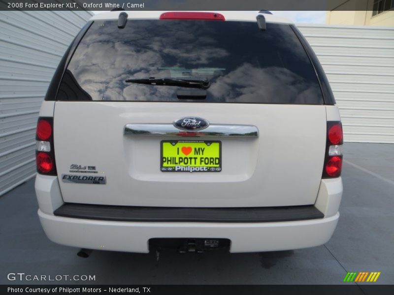 Oxford White / Camel 2008 Ford Explorer XLT