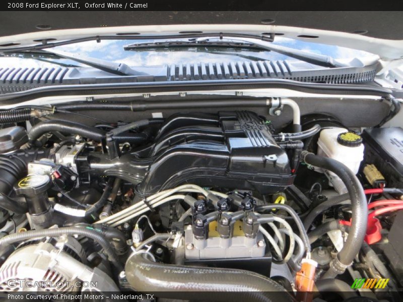Oxford White / Camel 2008 Ford Explorer XLT