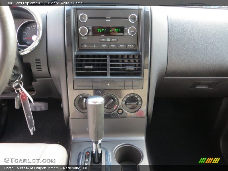 Oxford White / Camel 2008 Ford Explorer XLT