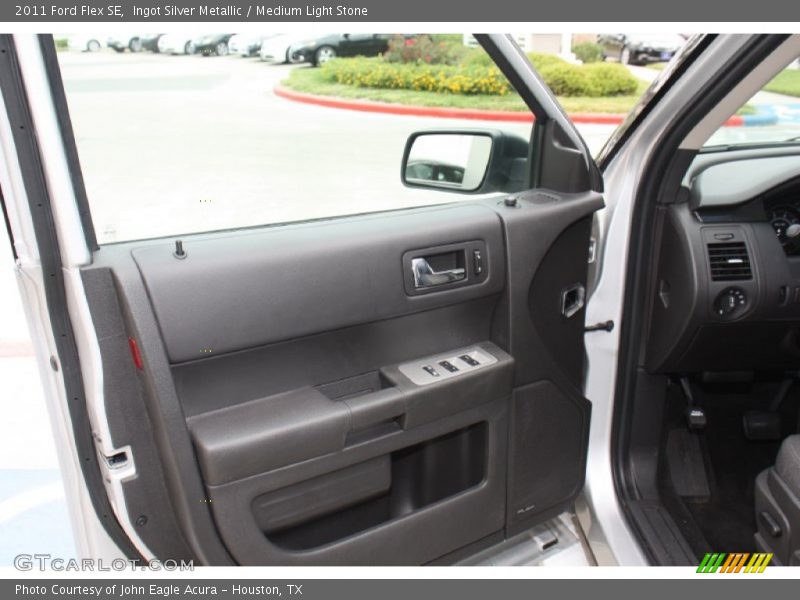Ingot Silver Metallic / Medium Light Stone 2011 Ford Flex SE