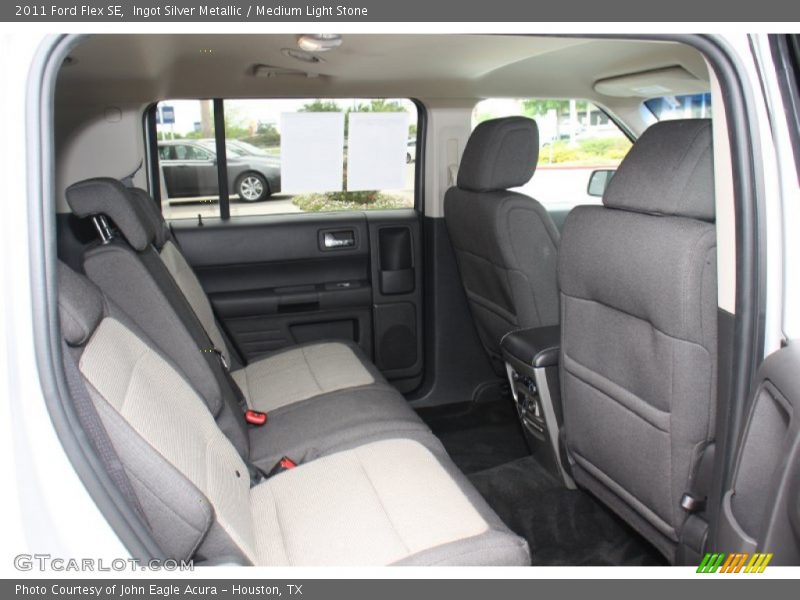 Ingot Silver Metallic / Medium Light Stone 2011 Ford Flex SE