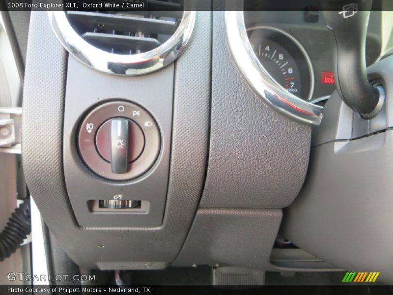 Oxford White / Camel 2008 Ford Explorer XLT