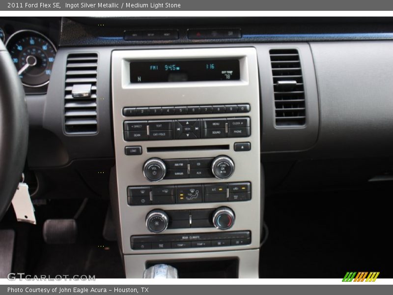 Ingot Silver Metallic / Medium Light Stone 2011 Ford Flex SE