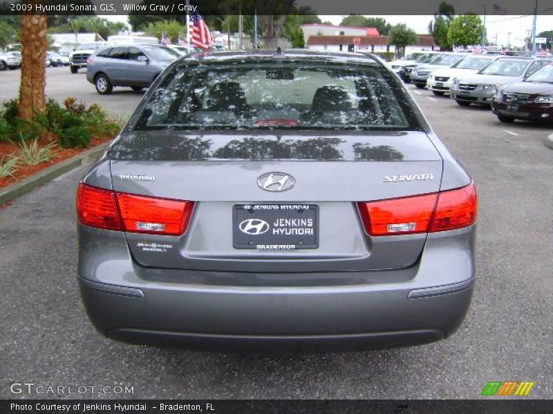 Willow Gray / Gray 2009 Hyundai Sonata GLS