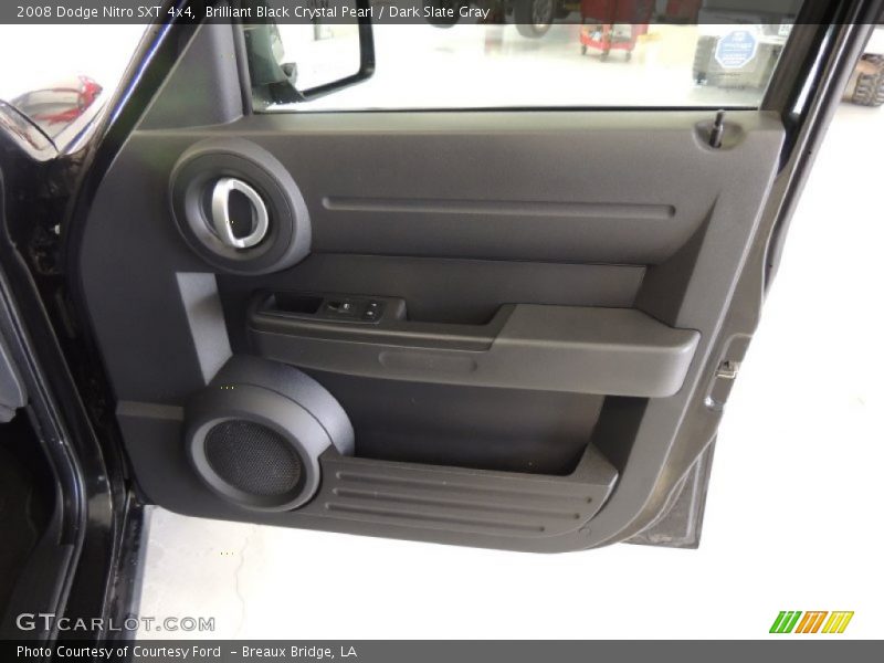 Brilliant Black Crystal Pearl / Dark Slate Gray 2008 Dodge Nitro SXT 4x4