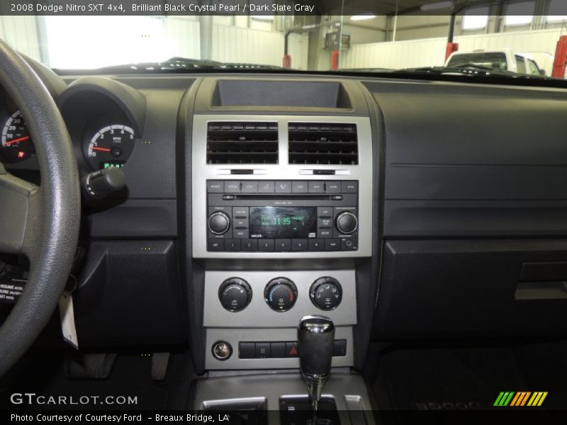 Brilliant Black Crystal Pearl / Dark Slate Gray 2008 Dodge Nitro SXT 4x4
