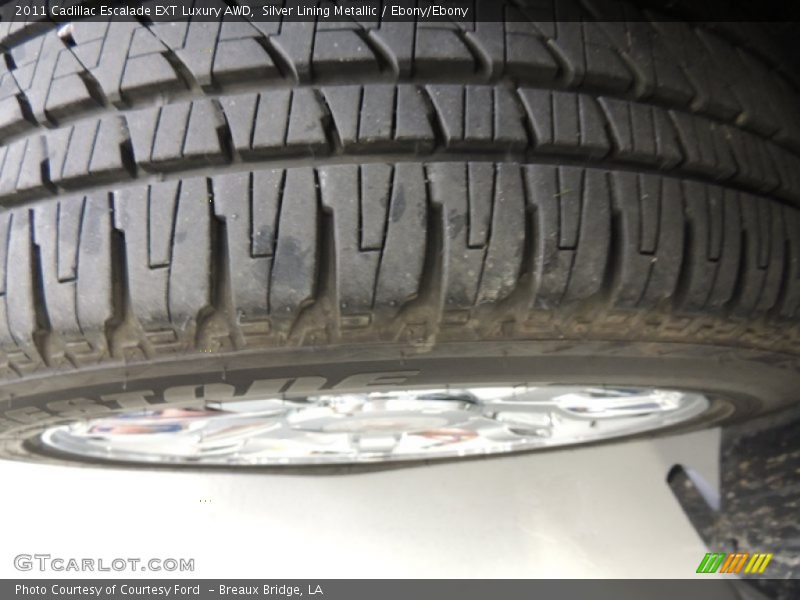 Silver Lining Metallic / Ebony/Ebony 2011 Cadillac Escalade EXT Luxury AWD
