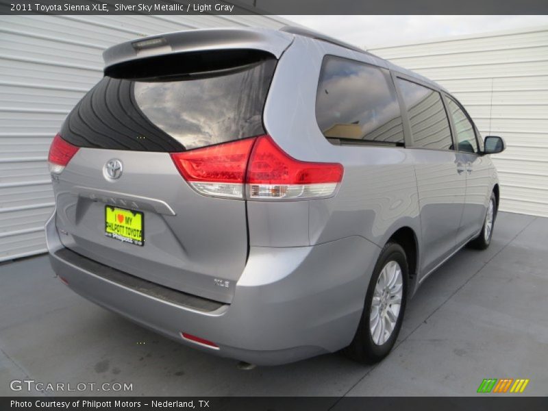 Silver Sky Metallic / Light Gray 2011 Toyota Sienna XLE