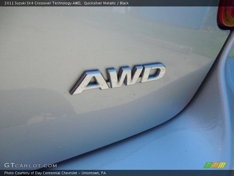 Quicksilver Metallic / Black 2011 Suzuki SX4 Crossover Technology AWD