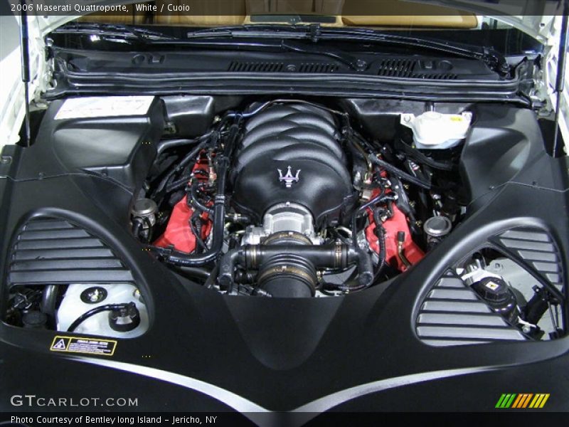 White / Cuoio 2006 Maserati Quattroporte