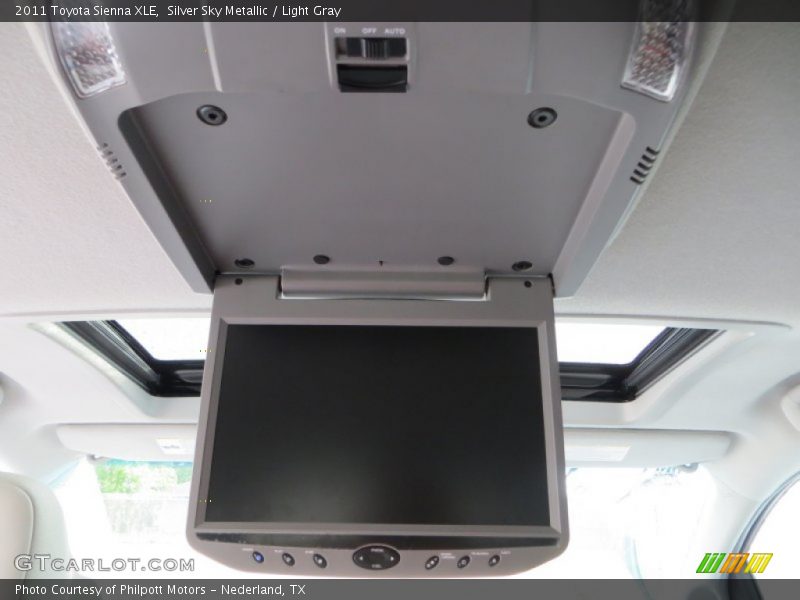 Silver Sky Metallic / Light Gray 2011 Toyota Sienna XLE