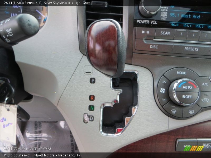 Silver Sky Metallic / Light Gray 2011 Toyota Sienna XLE