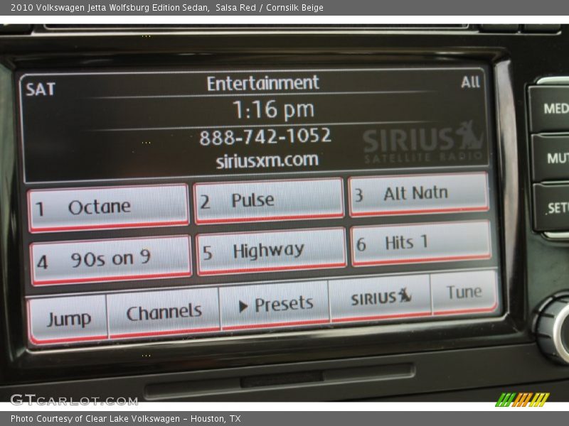 Salsa Red / Cornsilk Beige 2010 Volkswagen Jetta Wolfsburg Edition Sedan