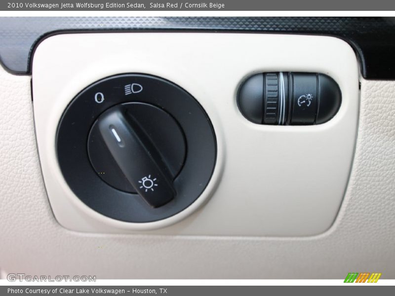 Controls of 2010 Jetta Wolfsburg Edition Sedan