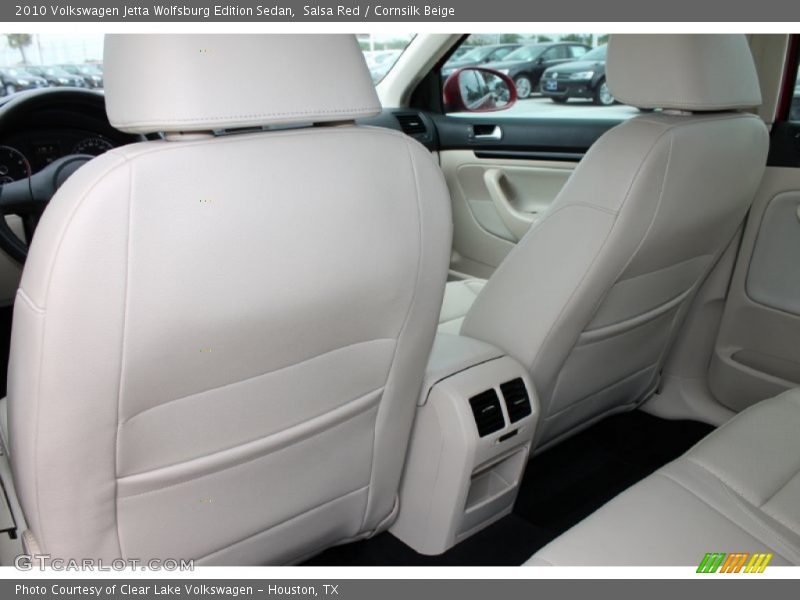 Salsa Red / Cornsilk Beige 2010 Volkswagen Jetta Wolfsburg Edition Sedan