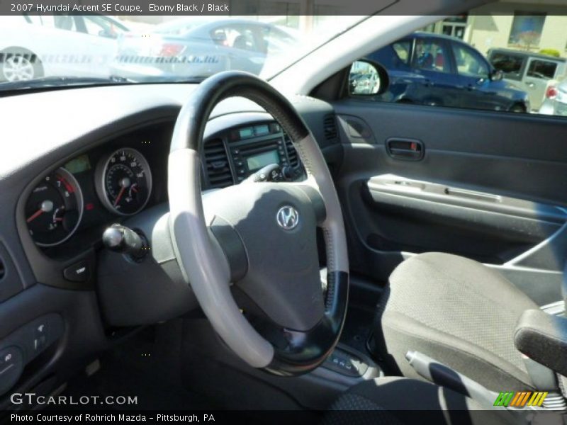 Ebony Black / Black 2007 Hyundai Accent SE Coupe