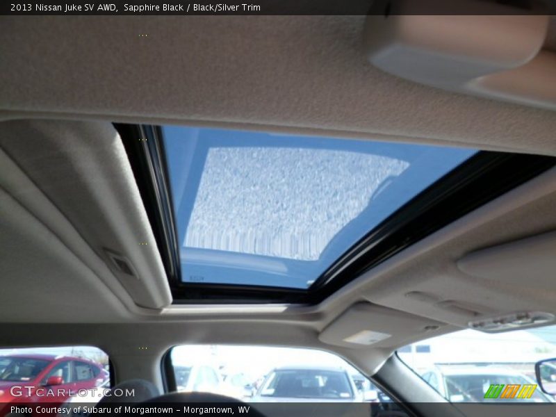 Sapphire Black / Black/Silver Trim 2013 Nissan Juke SV AWD