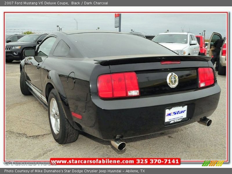 Black / Dark Charcoal 2007 Ford Mustang V6 Deluxe Coupe
