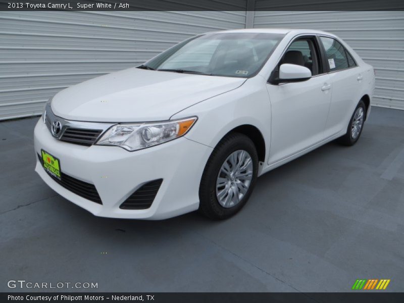 Super White / Ash 2013 Toyota Camry L