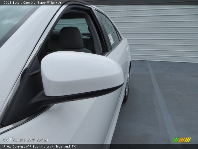 Super White / Ash 2013 Toyota Camry L