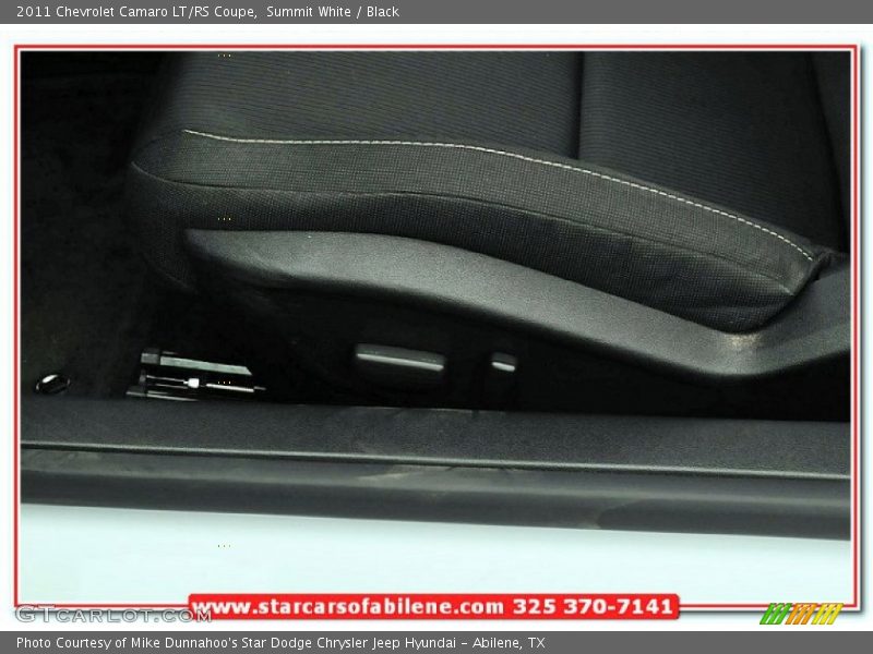 Summit White / Black 2011 Chevrolet Camaro LT/RS Coupe