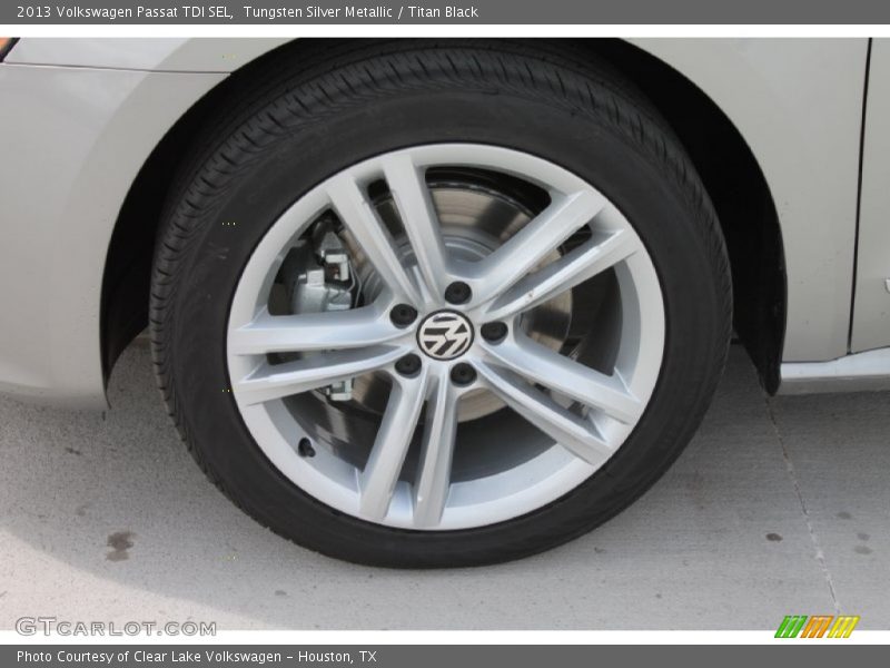 Tungsten Silver Metallic / Titan Black 2013 Volkswagen Passat TDI SEL