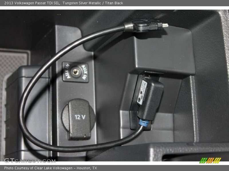 Tungsten Silver Metallic / Titan Black 2013 Volkswagen Passat TDI SEL
