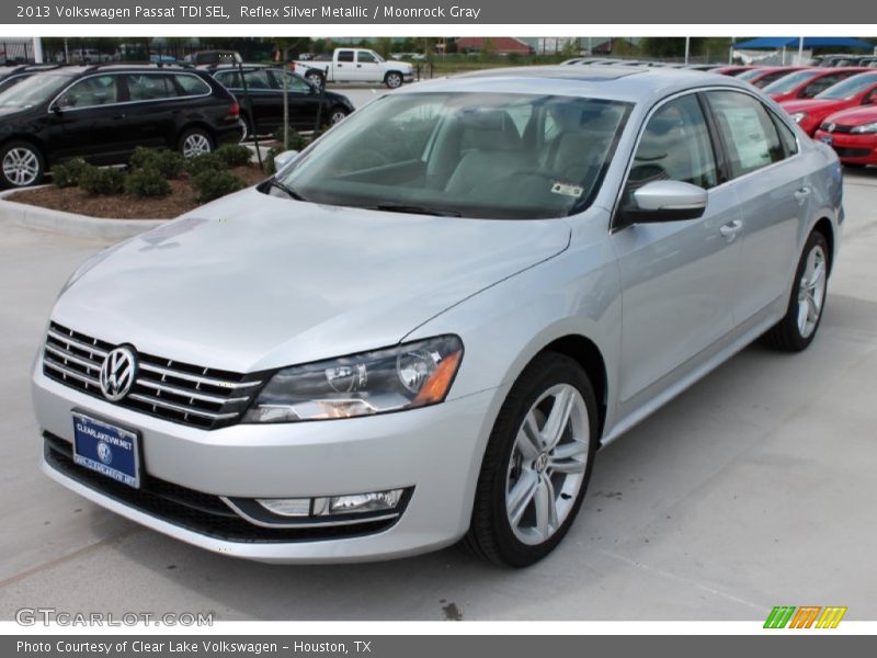 Reflex Silver Metallic / Moonrock Gray 2013 Volkswagen Passat TDI SEL