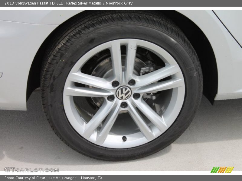 Reflex Silver Metallic / Moonrock Gray 2013 Volkswagen Passat TDI SEL