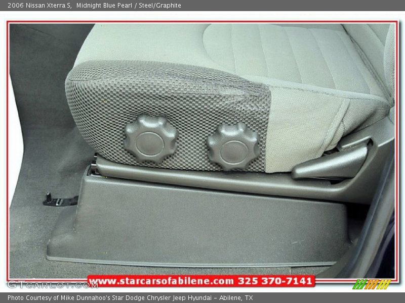 Midnight Blue Pearl / Steel/Graphite 2006 Nissan Xterra S