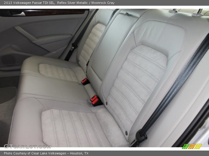 Reflex Silver Metallic / Moonrock Gray 2013 Volkswagen Passat TDI SEL