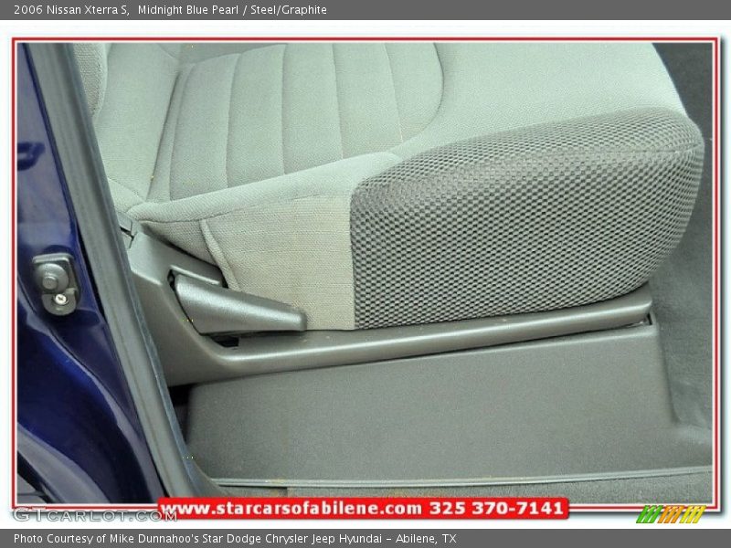 Midnight Blue Pearl / Steel/Graphite 2006 Nissan Xterra S