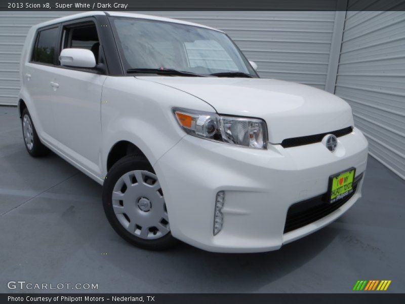 Super White / Dark Gray 2013 Scion xB