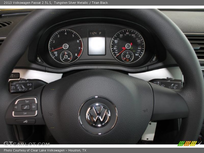 Tungsten Silver Metallic / Titan Black 2013 Volkswagen Passat 2.5L S