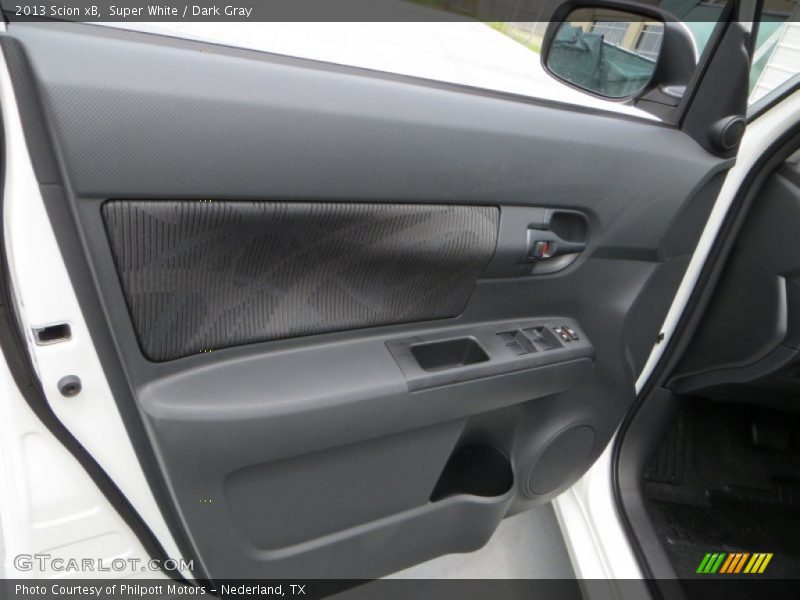 Door Panel of 2013 xB 