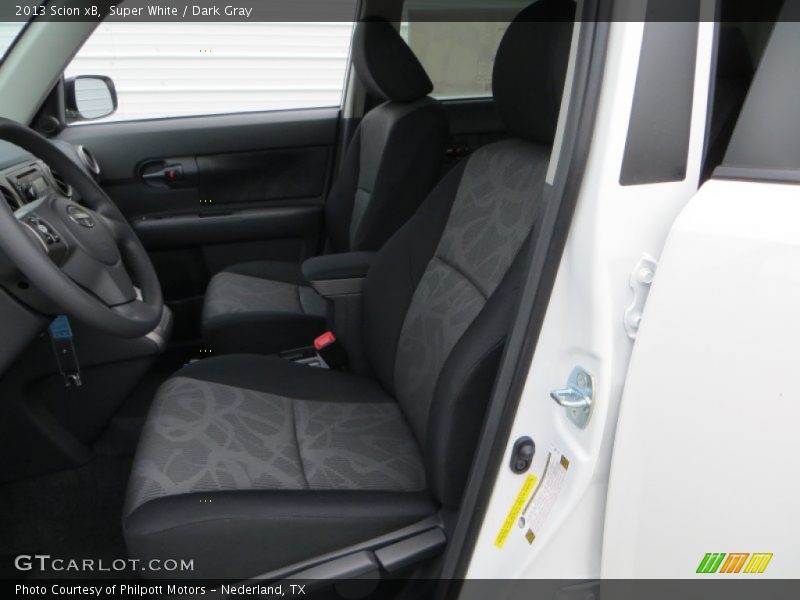 Super White / Dark Gray 2013 Scion xB