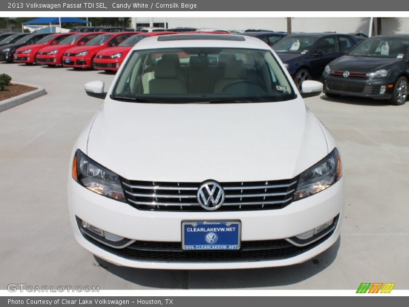 Candy White / Cornsilk Beige 2013 Volkswagen Passat TDI SEL