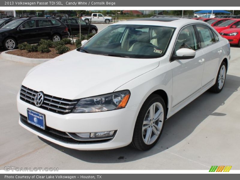 Candy White / Cornsilk Beige 2013 Volkswagen Passat TDI SEL